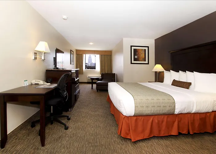 Best Western Plus Dragon Gate Inn