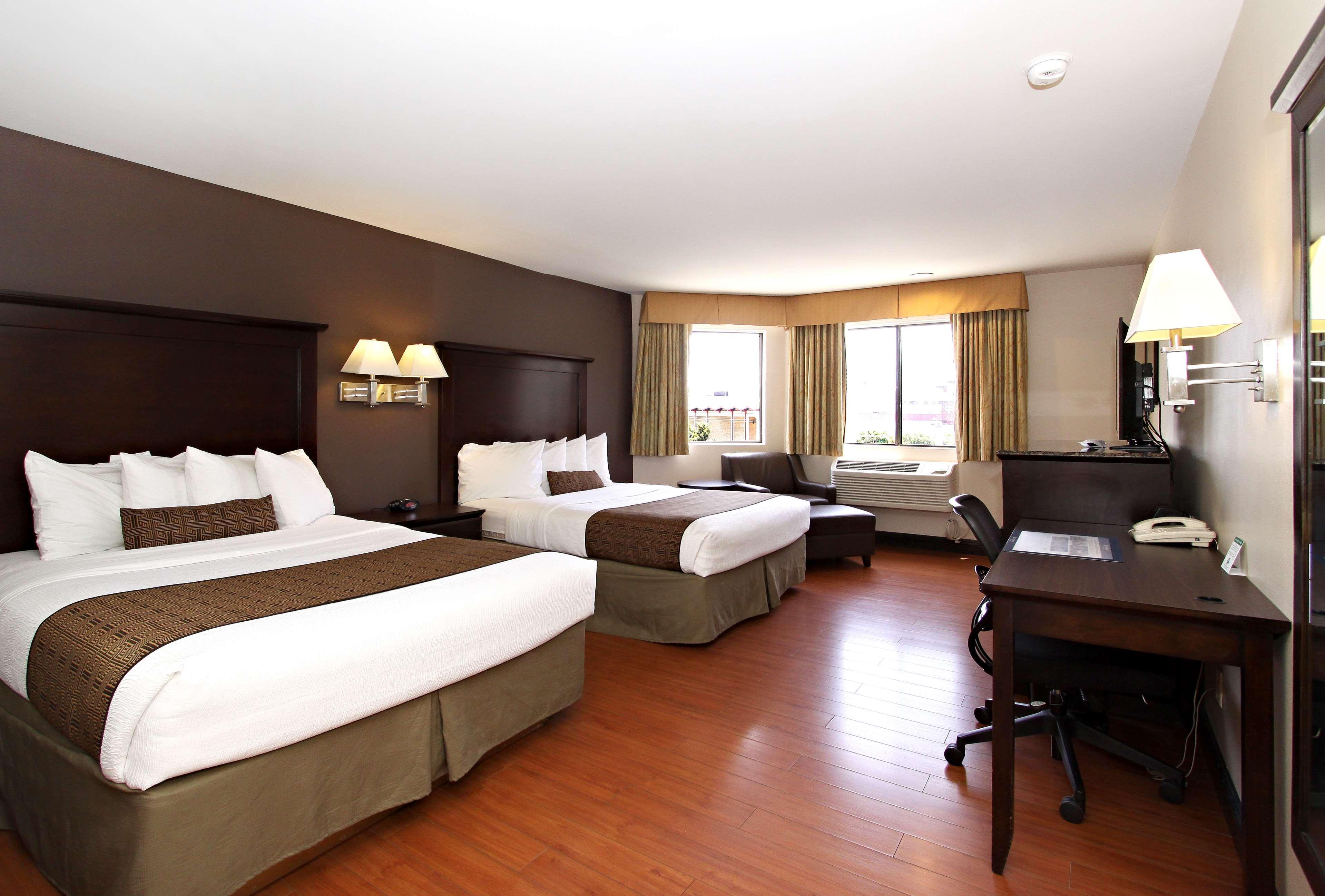 Western Dragon Gate Hotel Los Angeles