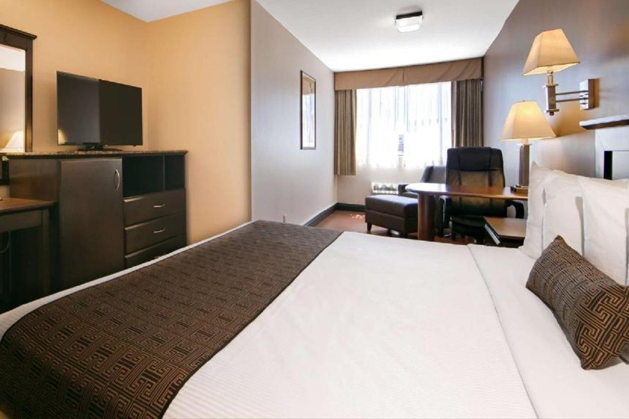 Hotel Western Dragon Gate 3*