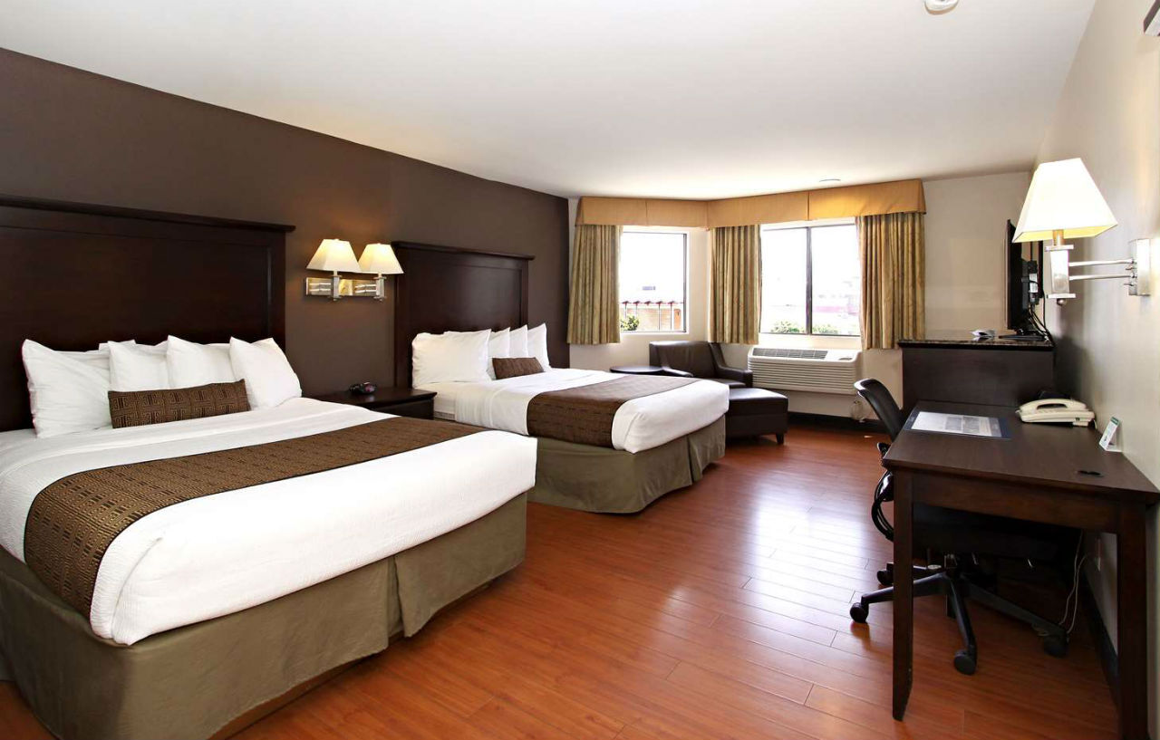 Western Dragon Gate 3* Los Angeles
